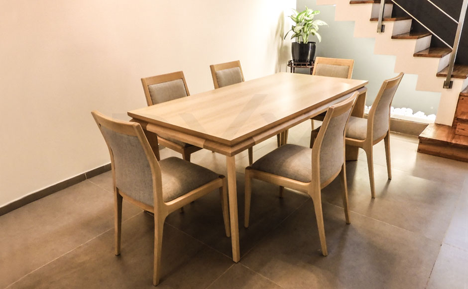 Mesa de comedor Olsen con tapa de madera- DXXI fabrica de muebles contemporáneos
