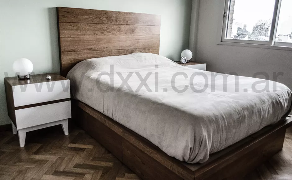 Respaldo Plain Alto - Enchapado