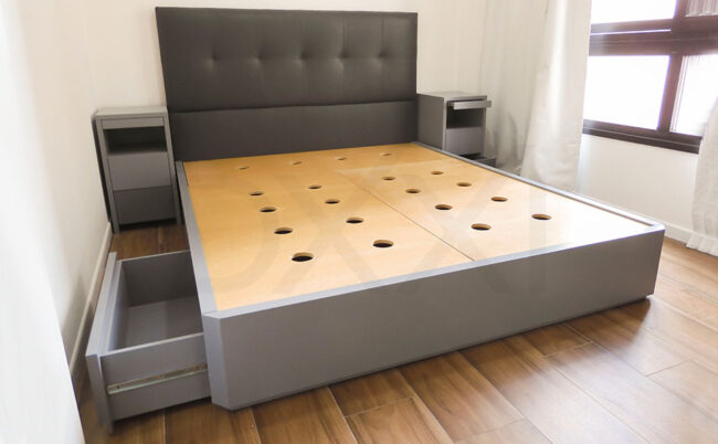 Respaldo tapizado capitoné moderno modelo Aragón. DXXI Fábrica de muebles a medida