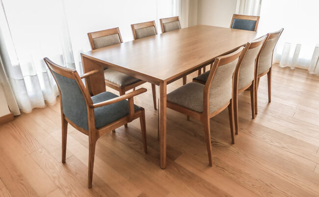 Mesa de comedor de madera maciza modelo Brava - DXXI fábrica de mesas de comedor
