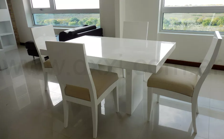 Mesa de comedor TT - Imagen 4