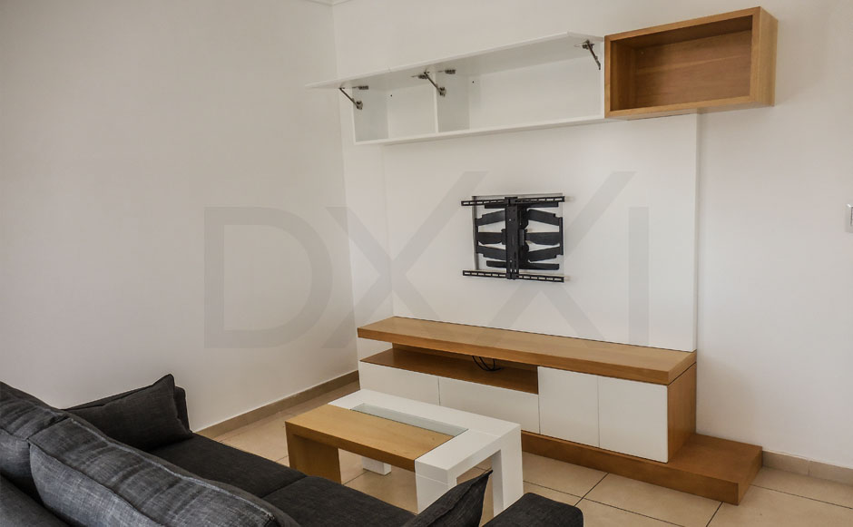 Mueble para TV de Madera Laqueada y Enchapada: Modelo | DXXI - de Muebles