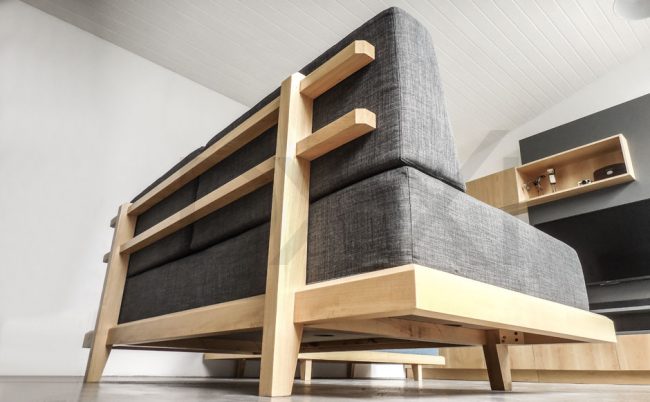 Sillón cama modelo Tokio de madera maciza y tapizado de alta densidad