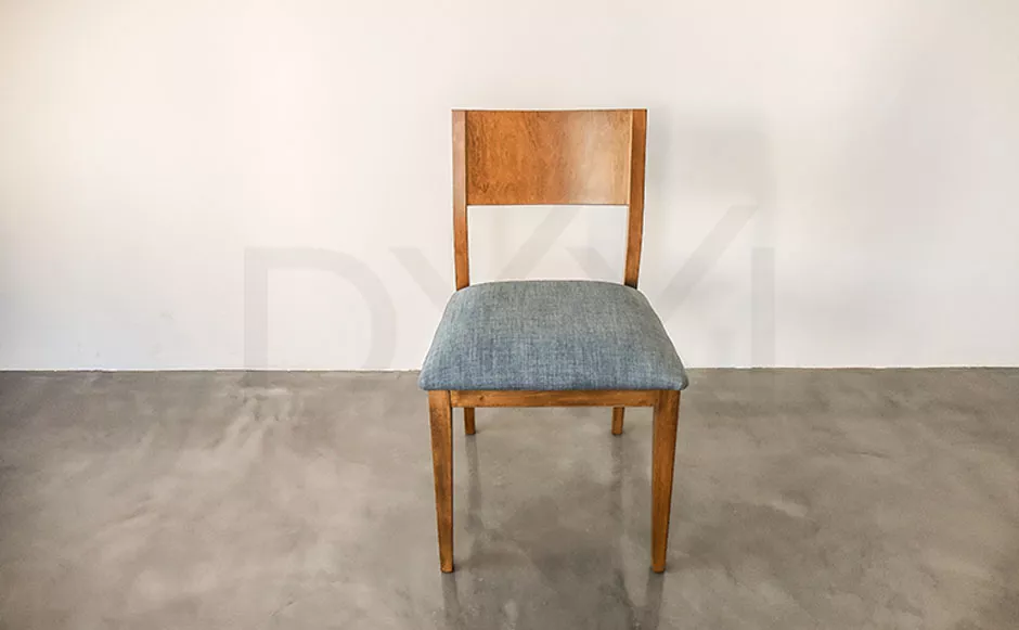 Silla Hugo - DXXI 02