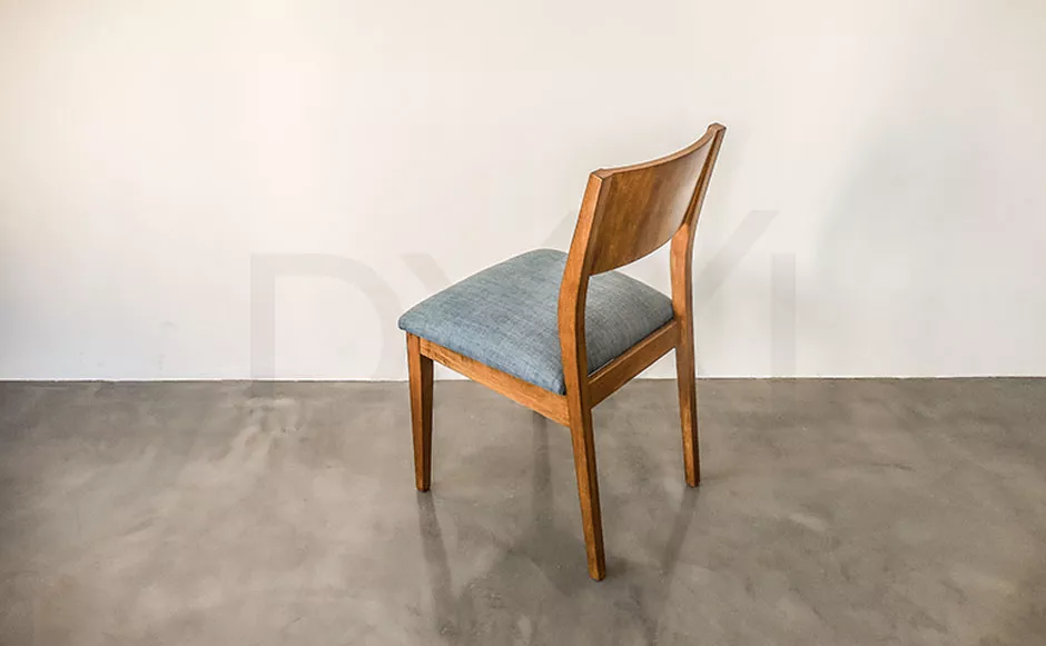 Silla Hugo - DXXI 06