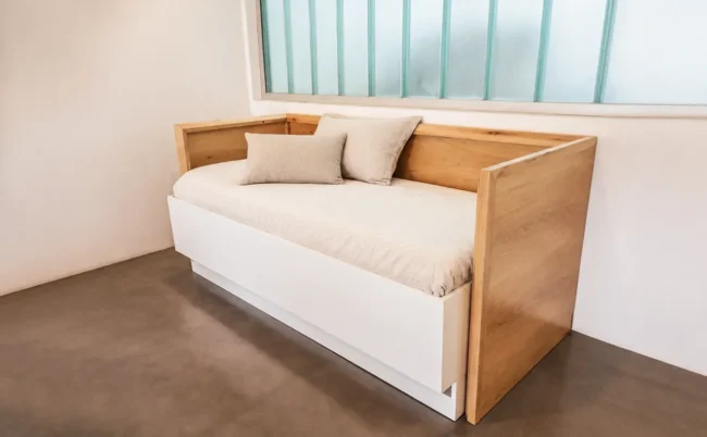 Escritorio Cama rebatible Osaka — toma 2 — con colchón