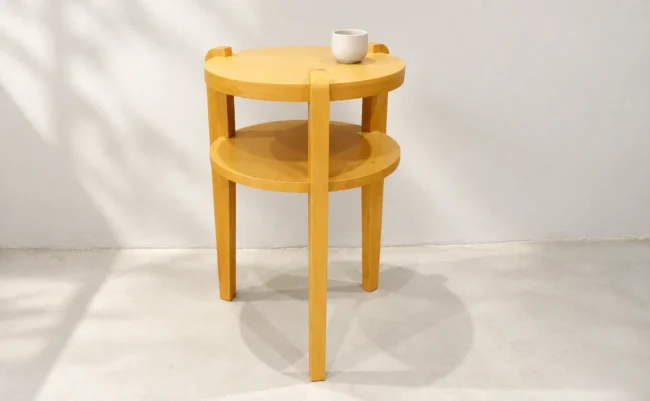 Mesa de arrime Arturito — toma 1 — con complementos
