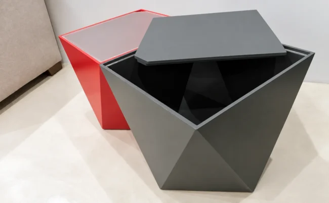 Mesa de arrime Origami — toma 2 — con complementos