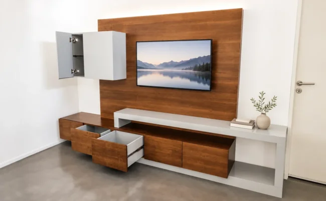 Mueble para TV Pacman — toma 2 — con complementos