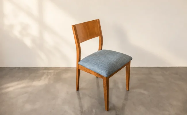 Silla Hugo — toma 1 — sin plantas ni cuadros